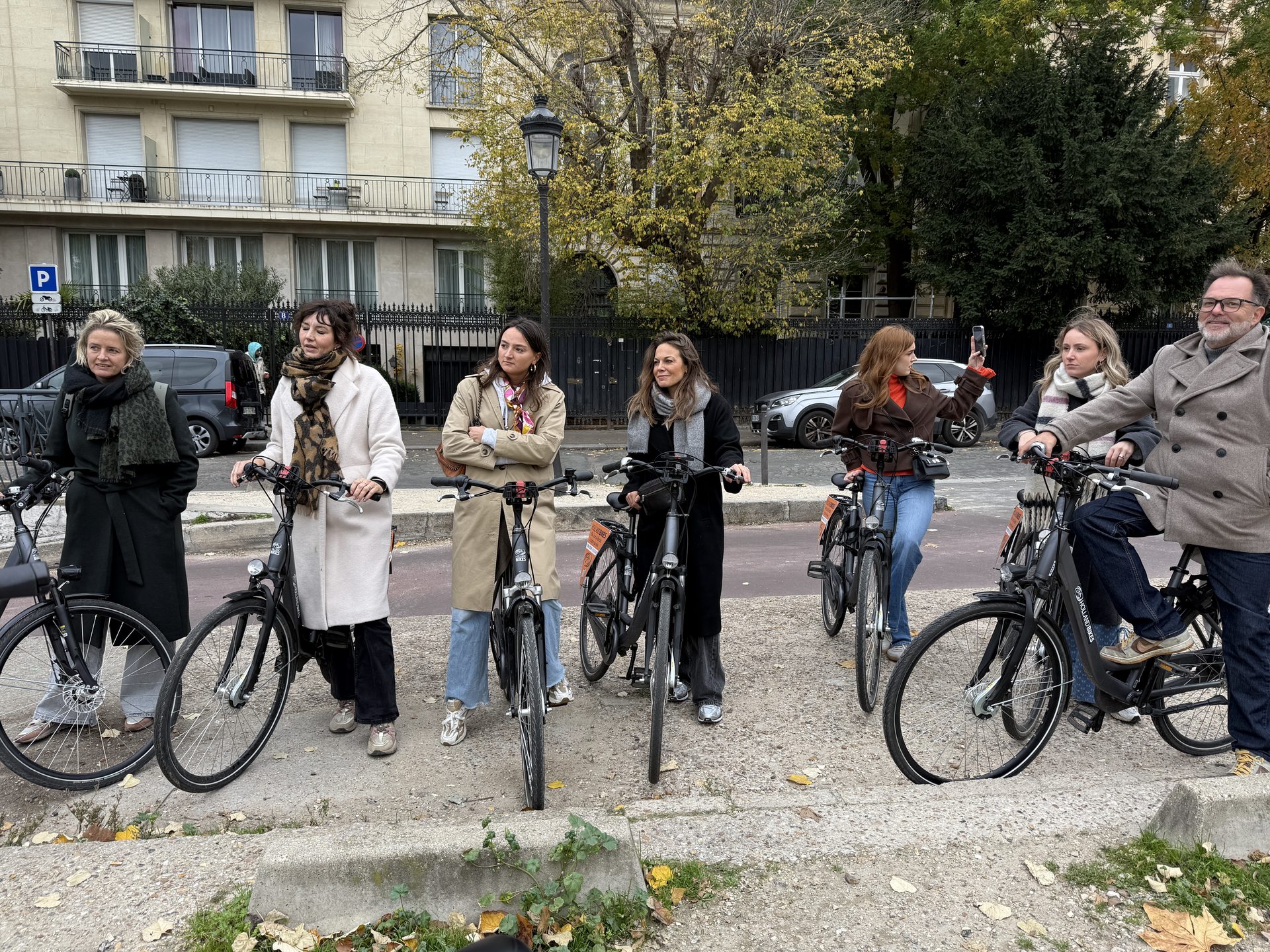 Cycling through the city with the group